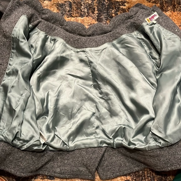 Vintage gray wool blouse - fully lined. Size 4 - Picture 9 of 12